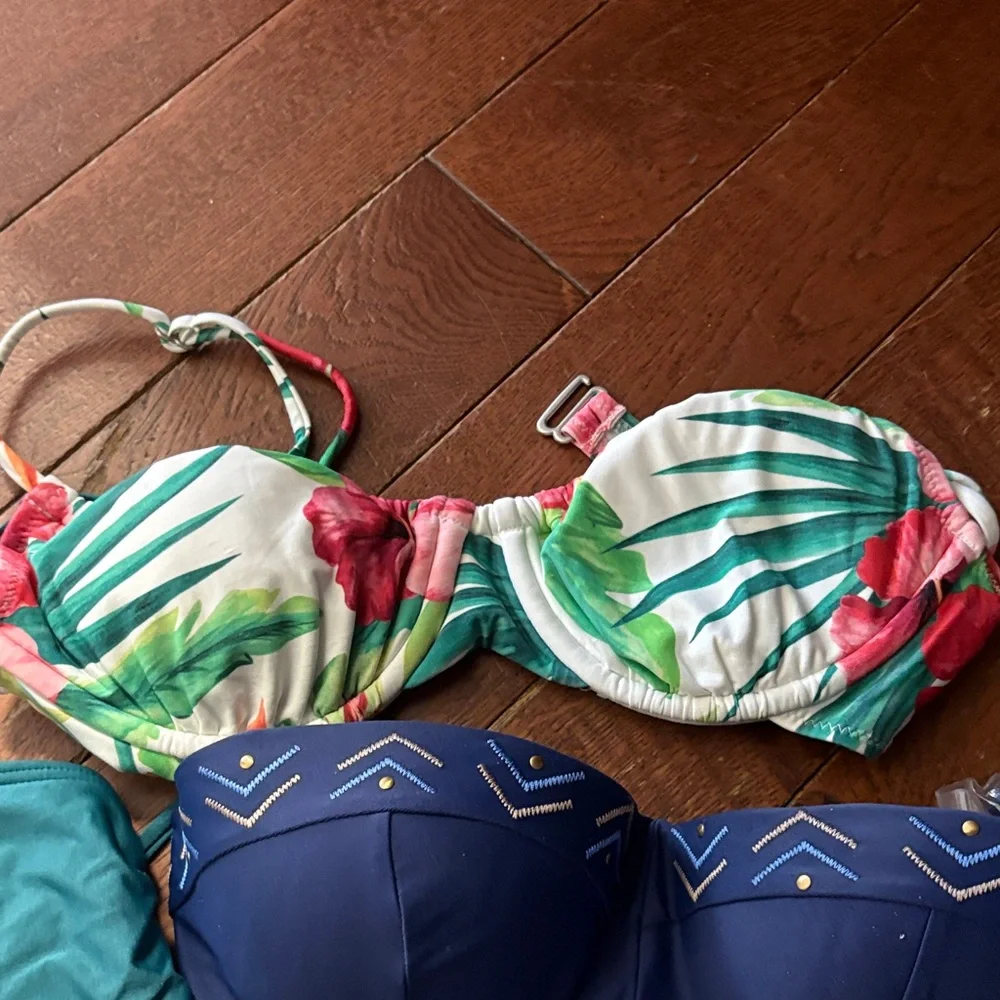 Lot of PacSun Bikini Collection  (7) - Picture 4 of 8